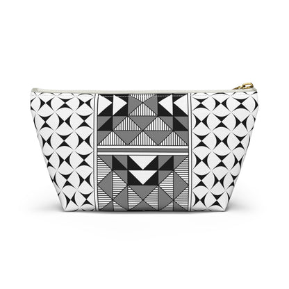 Sacred Mountains in Gray Pouch w T-bottom